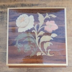 Vintage Marquetry Box Sorrento Italy